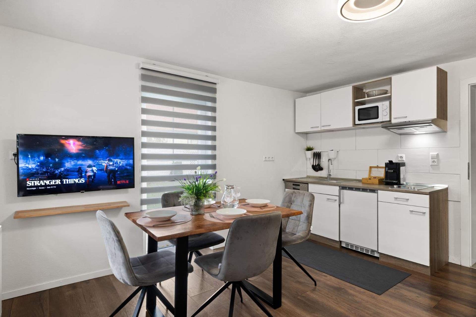 Adn Suites - Netflix - Modern And Smart Günzburg Buitenkant foto